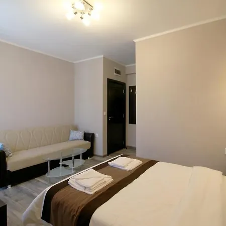 тони 3* Zlatograd